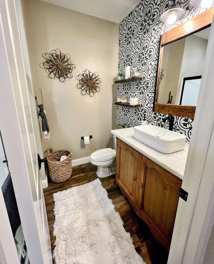 32526 Presidio Hills, Winchester, California 92596 home-pic-11